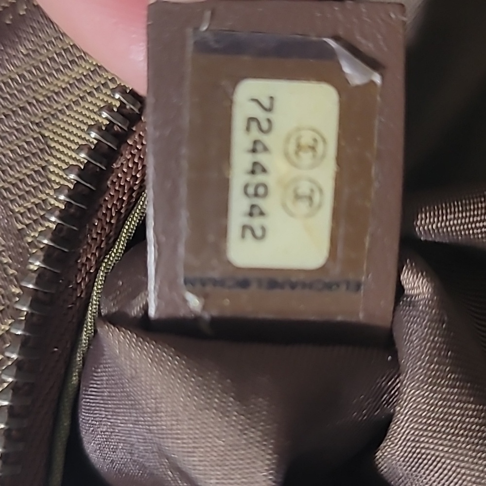 CHANEL Travel Line Vanity bag - Picture 10 of 11